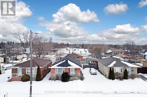 543 Wilson Road S, Oshawa (Donevan), ON - Outdoor With Facade
