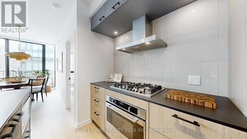 701 - 41 Dovercourt Road, Toronto, ON - Indoor Photo Showing Kitchen With Upgraded Kitchen