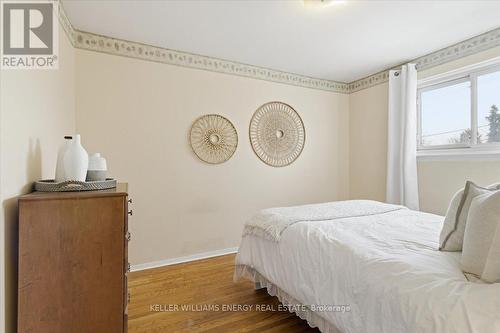 886 Antonio Street, Pickering (Bay Ridges), ON - Indoor Photo Showing Bedroom