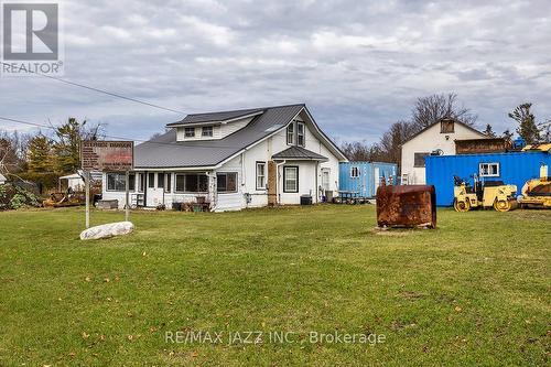 140 Victoria Street, Brock (Beaverton), ON - Outdoor With Facade