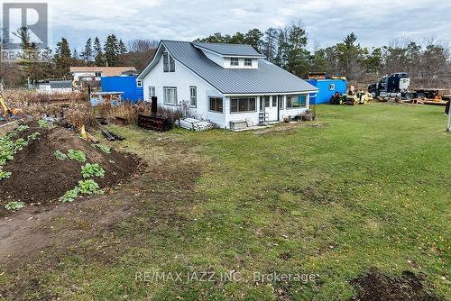 140 Victoria Street, Brock (Beaverton), ON - Outdoor