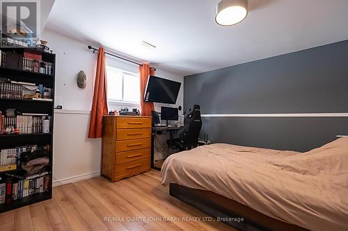 179 Nicholas Street, Quinte West (Murray Ward), ON - Indoor Photo Showing Bedroom