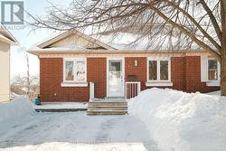 123 TOWERHILL ROAD  Peterborough (Northcrest Ward 5), ON K9H 7M7