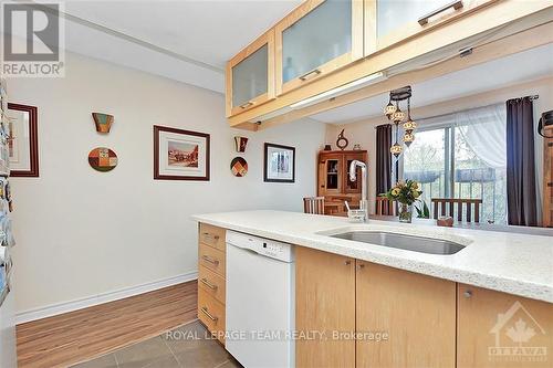206 Guigues Avenue, Ottawa, ON - Indoor