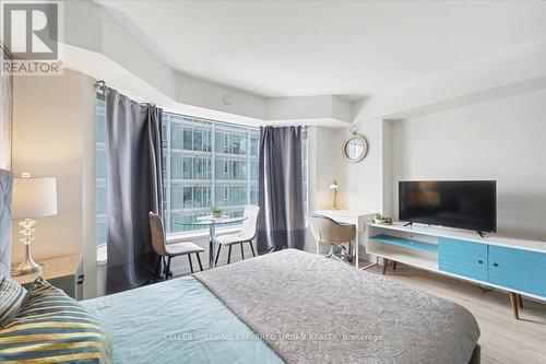 1908 - 155 Yorkville Avenue, Toronto, ON - Indoor Photo Showing Bedroom