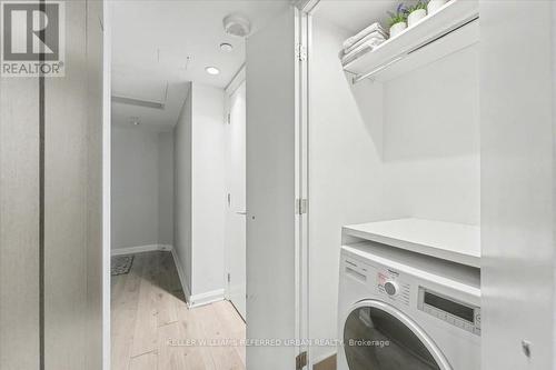 1908 - 155 Yorkville Avenue, Toronto, ON - Indoor Photo Showing Laundry Room