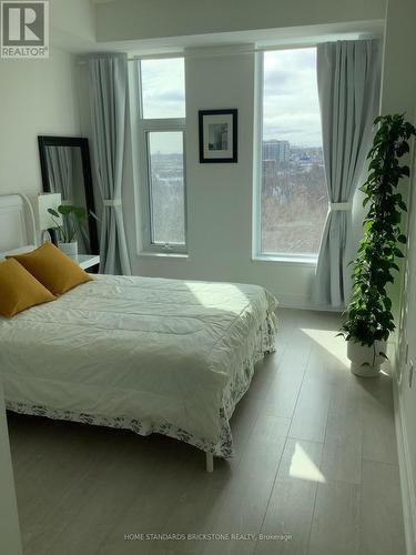 733 - 25 Adra Grado Way, Toronto, ON - Indoor Photo Showing Bedroom