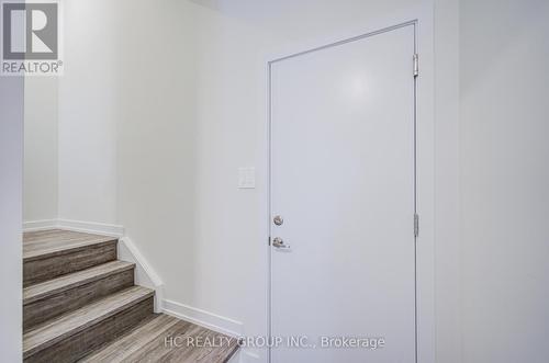 21 Mermot Lane, Richmond Hill, ON - Indoor Photo Showing Other Room