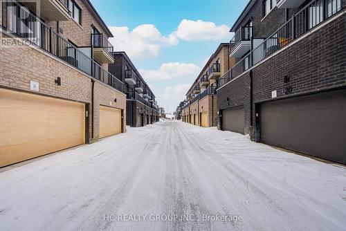 21 Mermot Lane, Richmond Hill, ON - Outdoor With Exterior