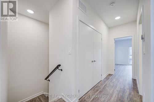 21 Mermot Lane, Richmond Hill, ON - Indoor Photo Showing Other Room