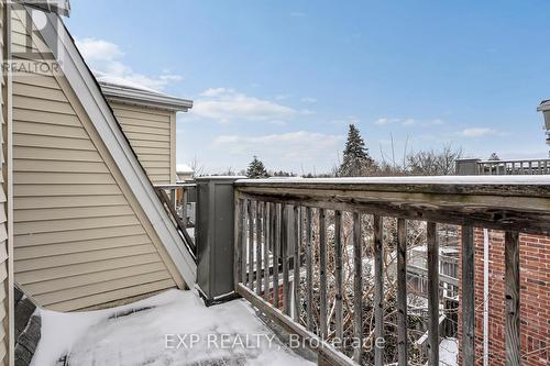 142 Hall Street, Richmond Hill, ON - Outdoor
