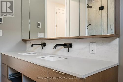 31 Commanda Way, Ottawa, ON - Indoor Photo Showing Bathroom