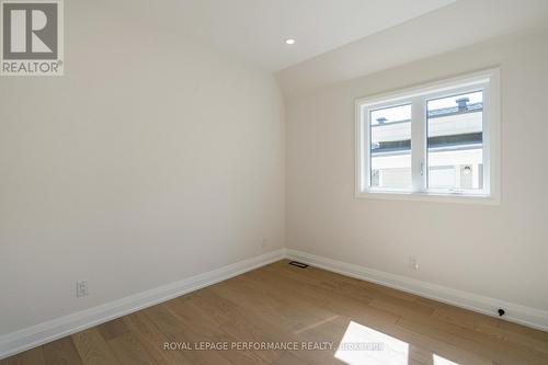 31 Commanda Way, Ottawa, ON - Indoor Photo Showing Other Room