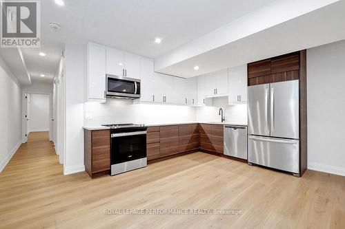 31 Commanda Way, Ottawa, ON - Indoor Photo Showing Kitchen