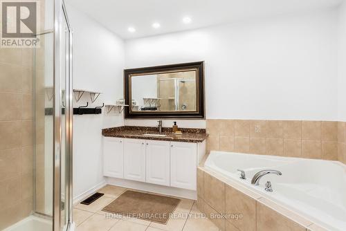 58 - 745 Farmstead Drive, Milton, ON - Indoor Photo Showing Bathroom