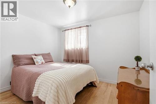 268 Canboro Road, Pelham, ON - Indoor Photo Showing Bedroom