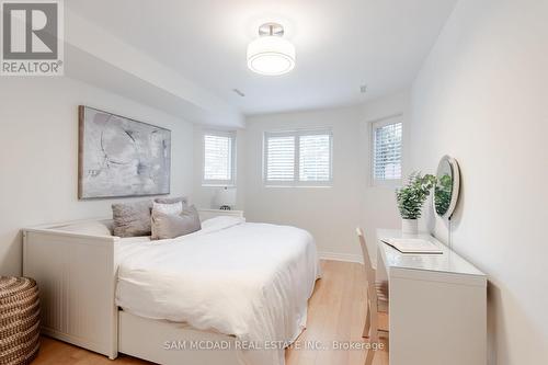 46 - 223 Rebecca Street, Oakville, ON 