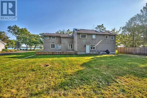 4229 Niagara River Parkway, Fort Erie (Black Creek), ON - Outdoor