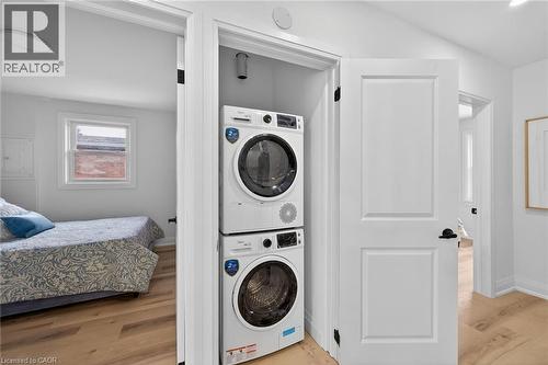 191 East 32Nd Street, Hamilton, ON - Indoor Photo Showing Laundry Room