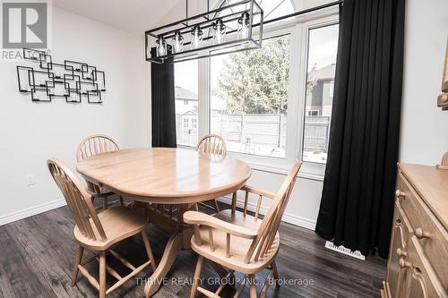 11 Westlake Drive, St. Thomas, ON - Indoor Photo Showing Dining Room