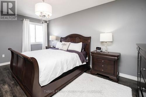 11 Westlake Drive, St. Thomas, ON - Indoor Photo Showing Bedroom