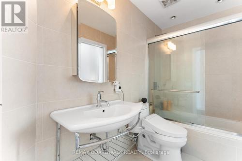401 - 90 George Street, Ottawa, ON - Indoor Photo Showing Bathroom
