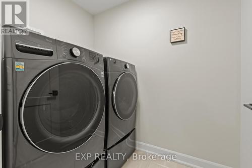 3919 Mitchell Crescent, Fort Erie (Black Creek), ON - Indoor Photo Showing Laundry Room