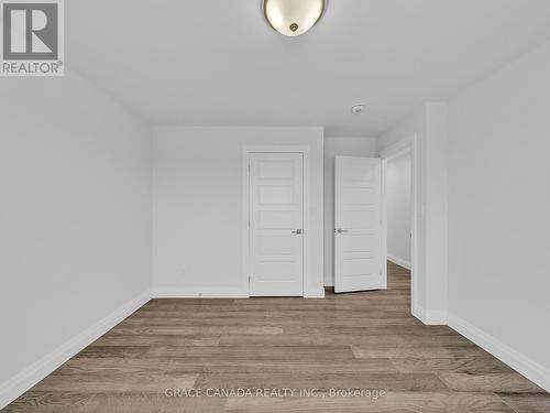 118 Bear Street, Essex, ON - Indoor Photo Showing Other Room