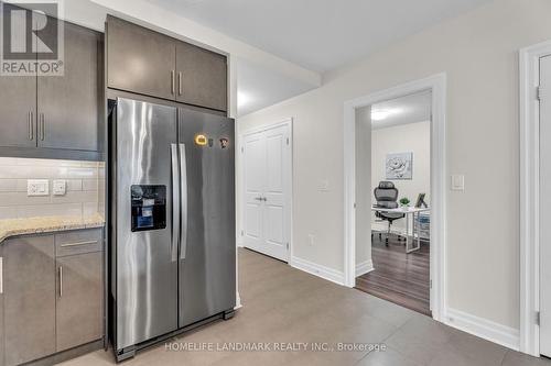 313 - 260 Villagewalk Boulevard, London North, ON - Indoor