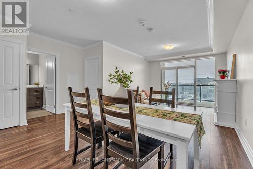 313 - 260 Villagewalk Boulevard, London North, ON - Indoor Photo Showing Dining Room