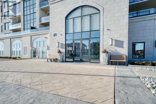 313 - 260 Villagewalk Boulevard, London North, ON - Outdoor