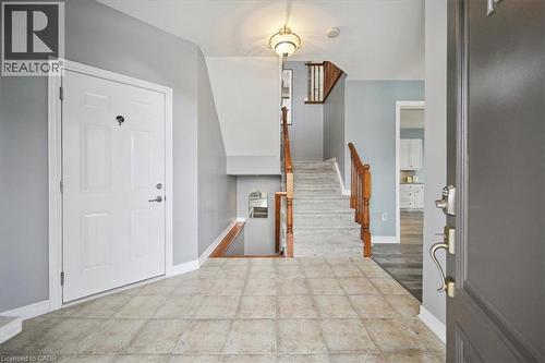 105 Oakhaven Place, Ancaster, ON - Indoor Photo Showing Other Room