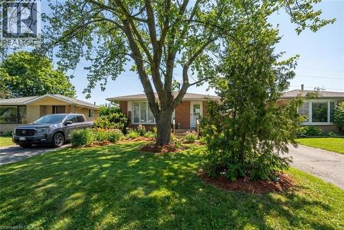 66 Geneva Crescent, Kitchener, ON - Outdoor