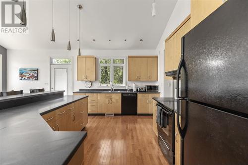 171 River Rd, Sault Ste. Marie, ON - Indoor Photo Showing Kitchen