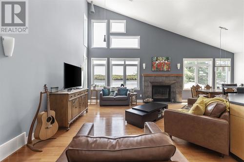171 River Rd, Sault Ste. Marie, ON - Indoor Photo Showing Living Room With Fireplace