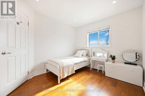 57 Candlebrook Drive, Whitby, ON - Indoor Photo Showing Bedroom