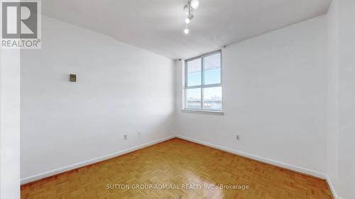 901 - 80 Inverlochy Boulevard, Markham, ON - Indoor Photo Showing Other Room