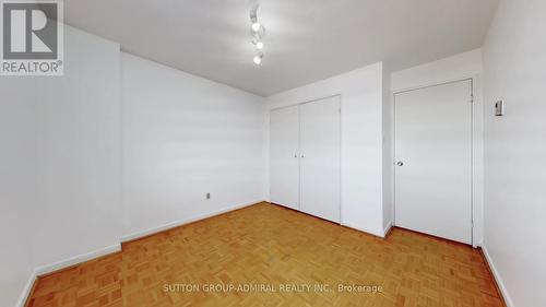 901 - 80 Inverlochy Boulevard, Markham, ON - Indoor Photo Showing Other Room
