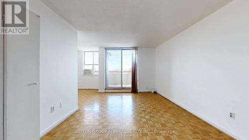 901 - 80 Inverlochy Boulevard, Markham, ON - Indoor Photo Showing Other Room