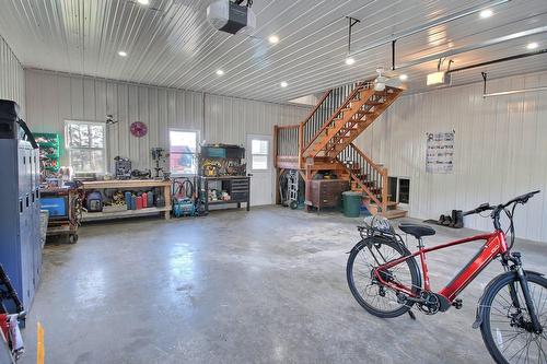 Garage - 10208 Ch. De L'Éden, Rouyn-Noranda, QC - Indoor Photo Showing Garage