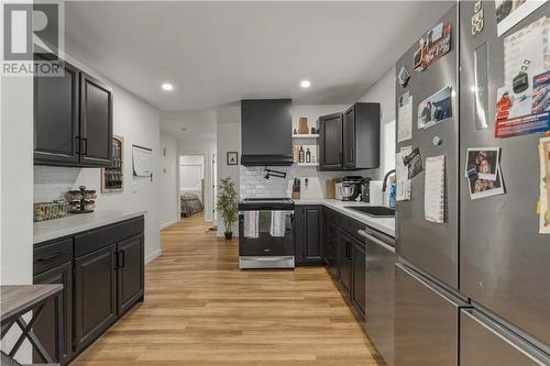 39 Copper Street, Sudbury, ON - Indoor Photo Showing Kitchen With Upgraded Kitchen