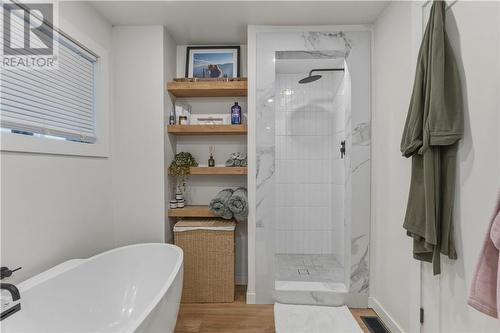39 Copper Street, Sudbury, ON - Indoor Photo Showing Bathroom