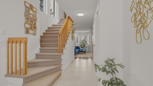 Escalier - 2423 Rue Boisvin, Longueuil (Le Vieux-Longueuil), QC - Indoor Photo Showing Other Room