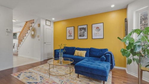 Salon - 2423 Rue Boisvin, Longueuil (Le Vieux-Longueuil), QC - Indoor Photo Showing Living Room