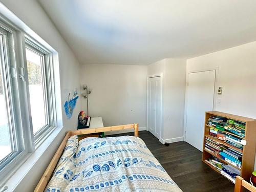 Chambre à coucher - 1671 Ch. De Rockway Valley, Amherst, QC - Indoor Photo Showing Other Room