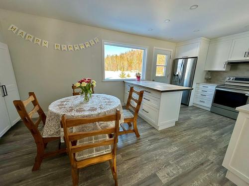 Cuisine - 1671 Ch. De Rockway Valley, Amherst, QC - Indoor Photo Showing Dining Room
