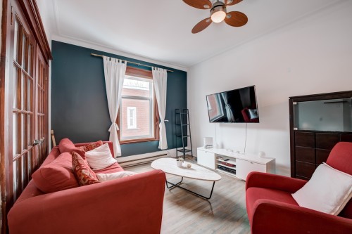 Living Room - 1411 Boul. Pie-Ix, Montréal (Mercier/Hochelaga-Maisonneuve), QC - Indoor Photo Showing Living Room