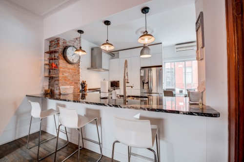 Kitchen - 1411 Boul. Pie-Ix, Montréal (Mercier/Hochelaga-Maisonneuve), QC - Indoor Photo Showing Kitchen With Upgraded Kitchen