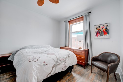 Master Bedroom - 1411 Boul. Pie-Ix, Montréal (Mercier/Hochelaga-Maisonneuve), QC - Indoor Photo Showing Bedroom