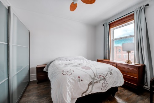 Master Bedroom - 1411 Boul. Pie-Ix, Montréal (Mercier/Hochelaga-Maisonneuve), QC - Indoor Photo Showing Bedroom